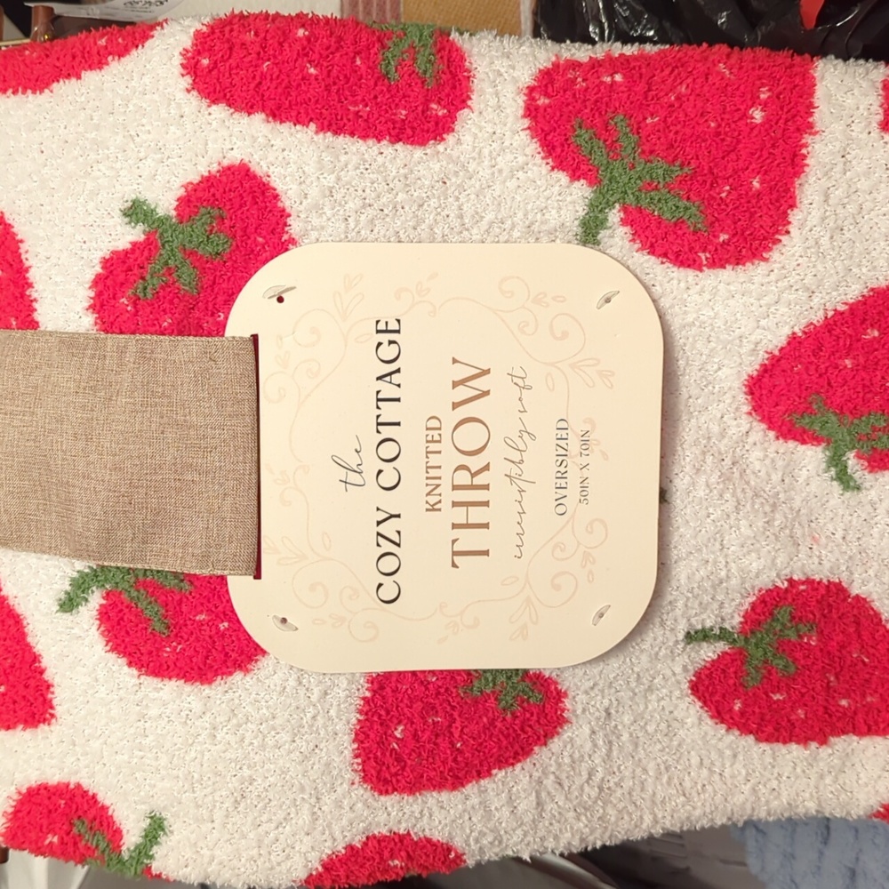 Strawberry blanket